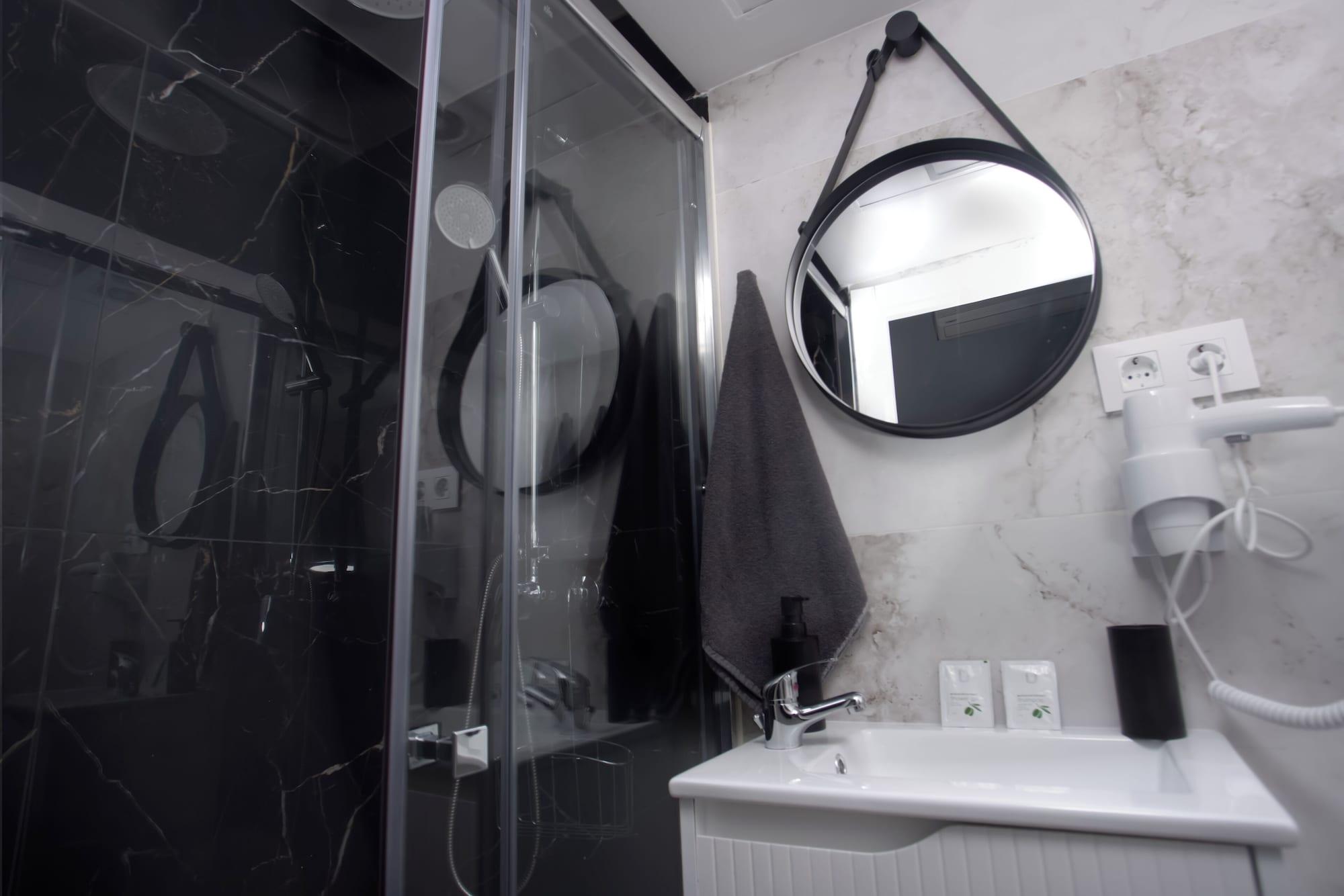 Equipamiento de Habitación JVO HOSTAL SL