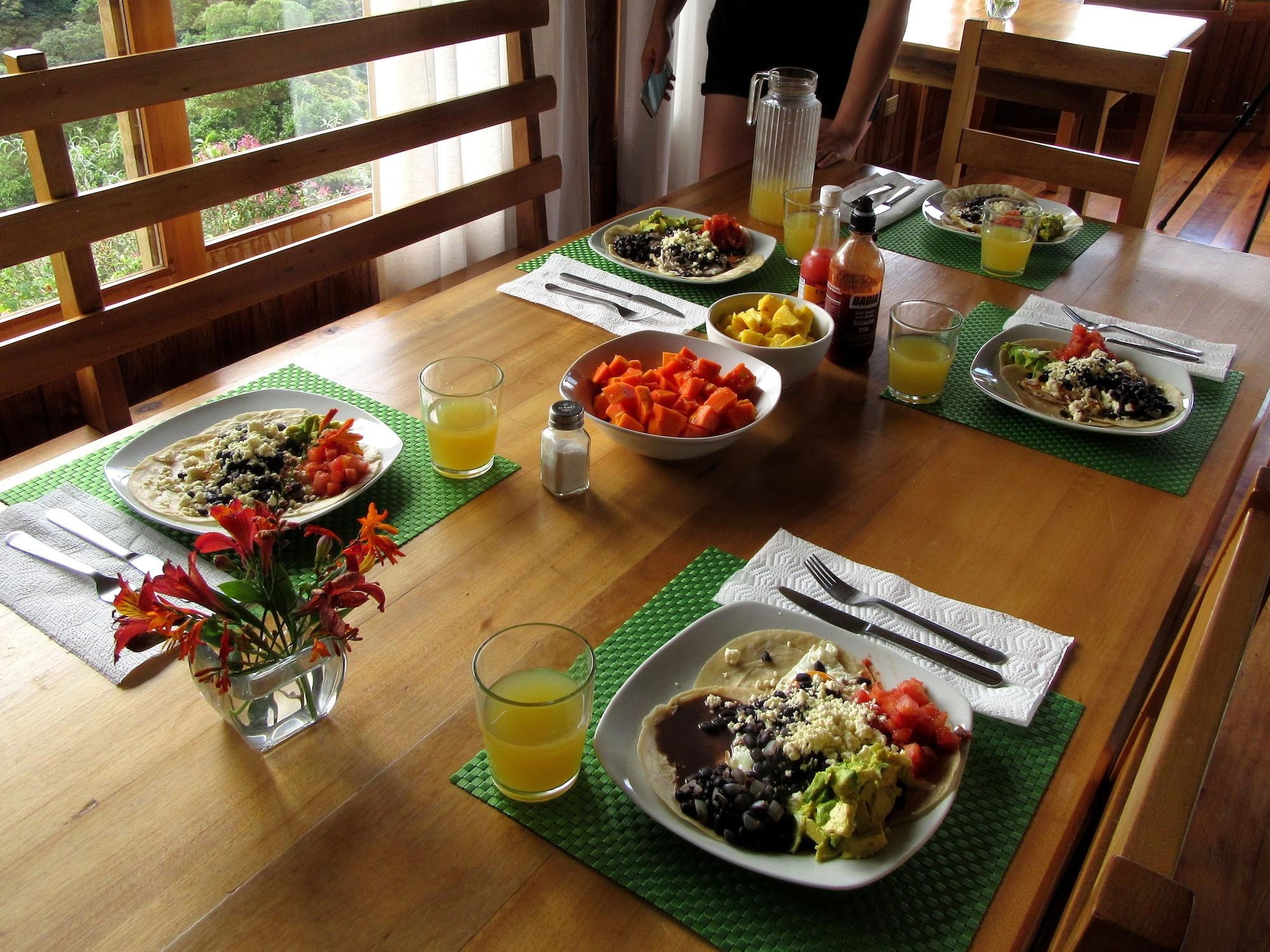 Restaurant Mount Totumas Cloud Forest