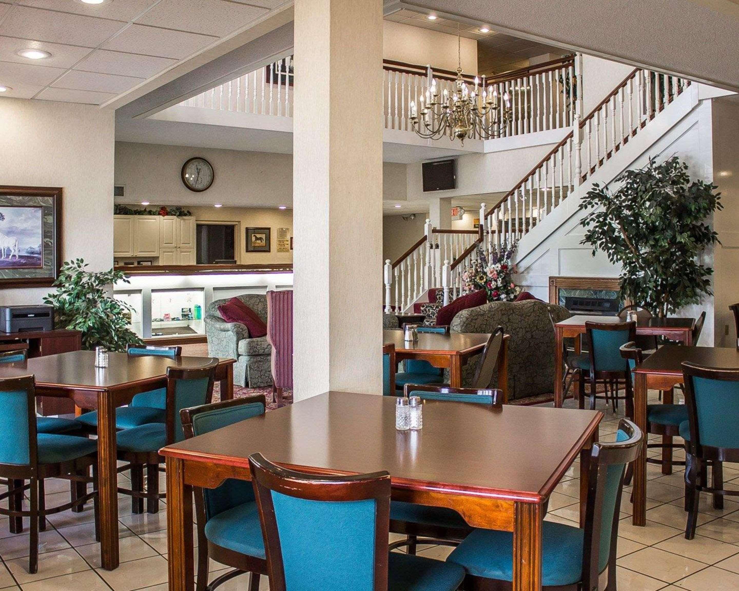Restaurant Quality Inn & Suites Bellville - Mansfield