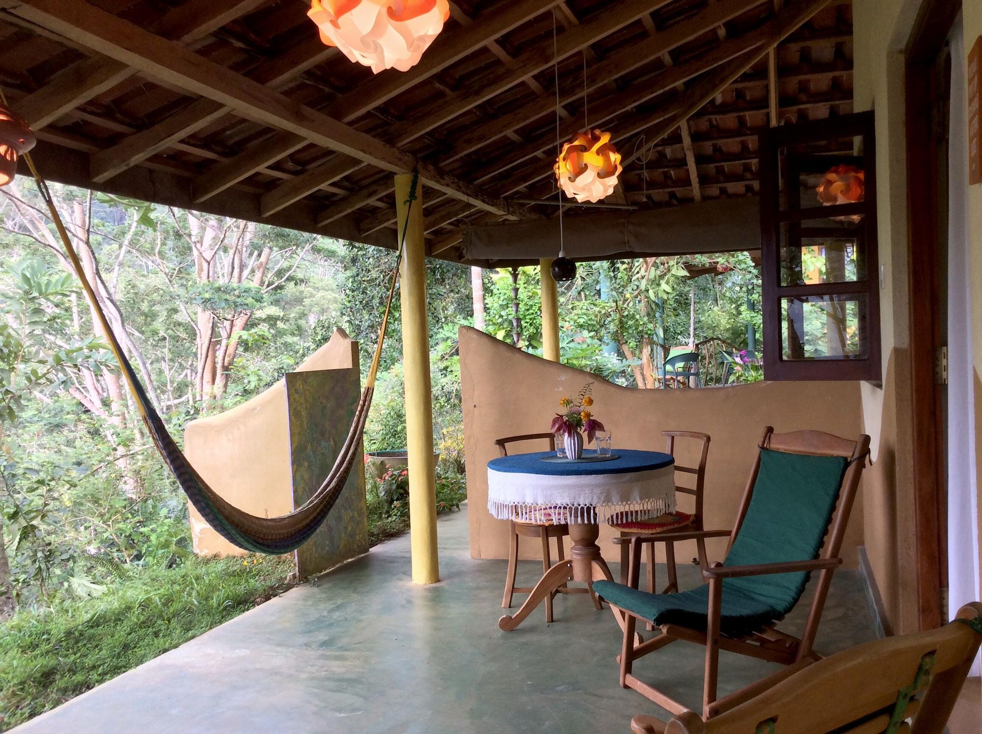 Equipamiento de Habitación Natural Mystic Sanctuary