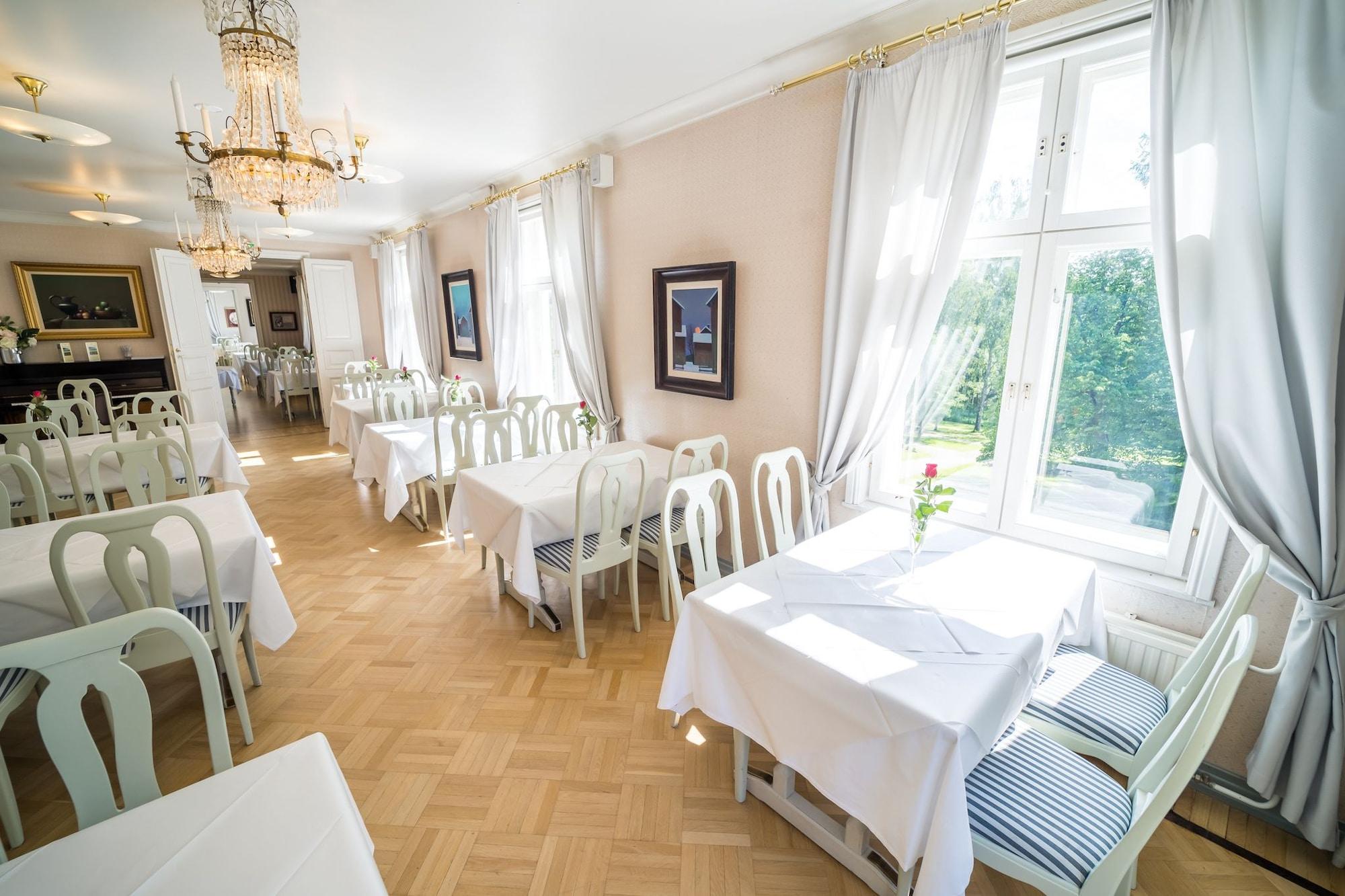 Restaurant Karolineburg Manor House Hotel