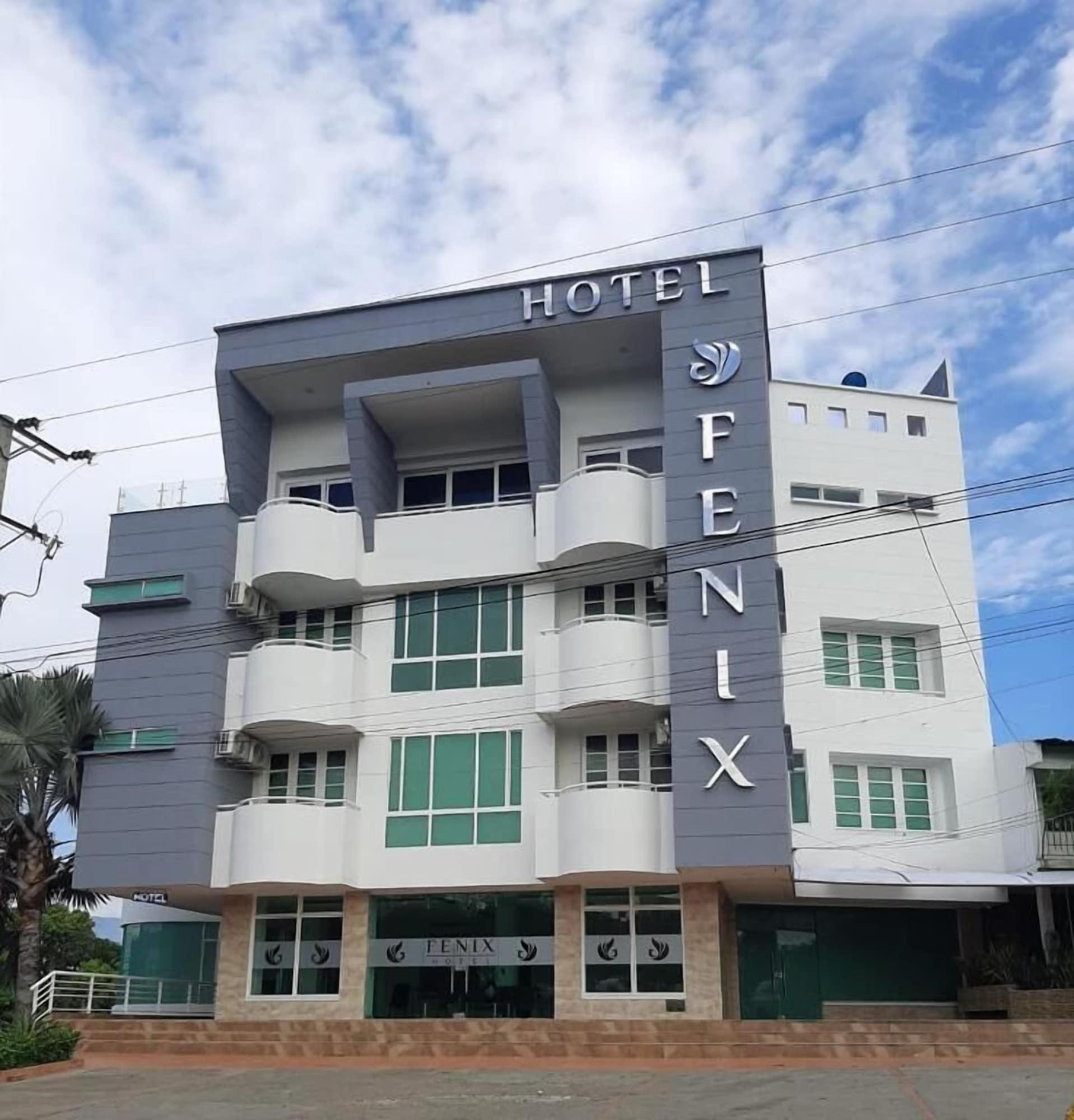 Vista Exterior Hotel Fenix