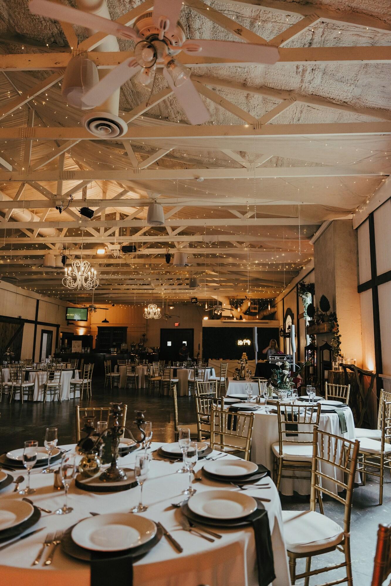 Sala de Reuniones Towering Oaks Event & Retreat Center