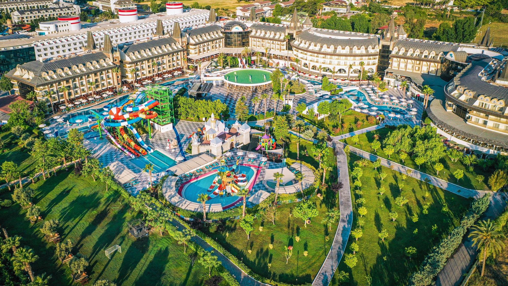 Vista Exterior Crystal Prestige Elite - All Inclusive