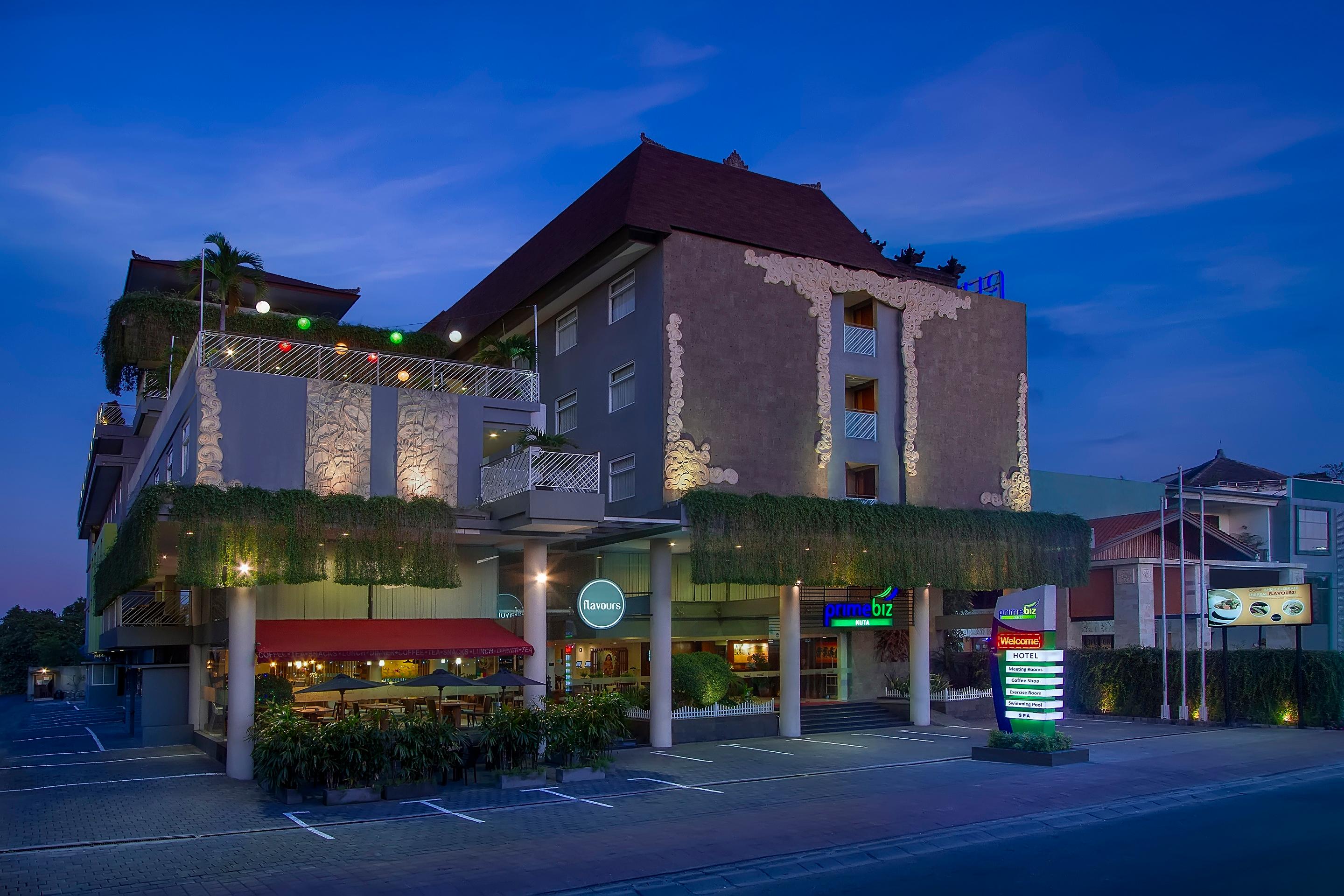 Vista Exterior PrimeBiz Hotel Kuta