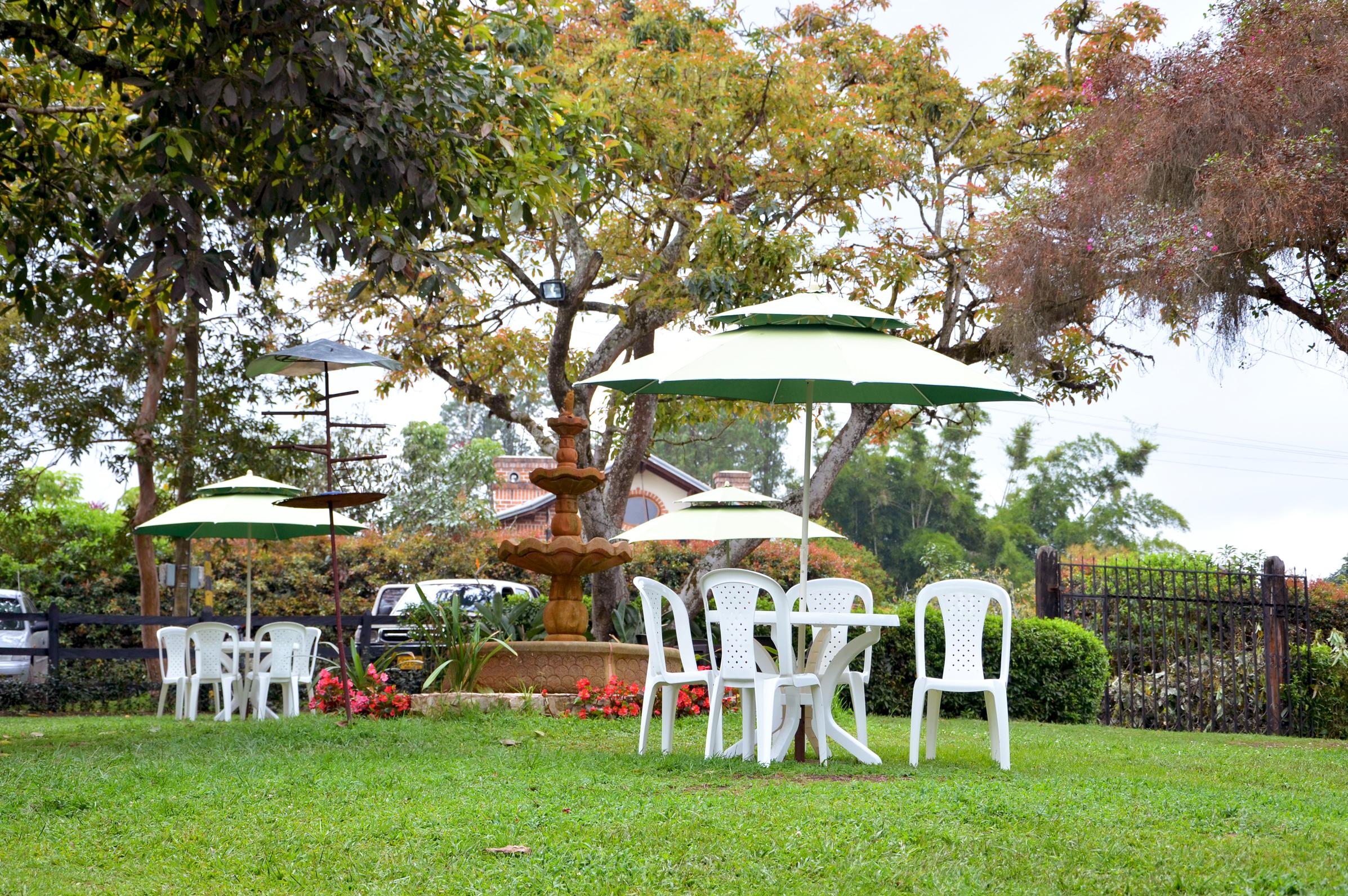 Varios Llano Grande Inn