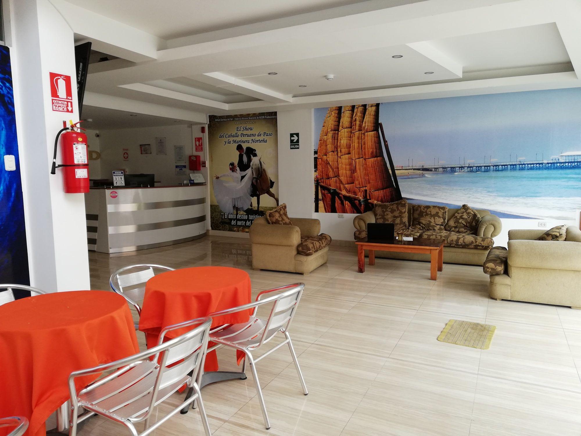 Vista Lobby Hotel Libertad Huanchaco