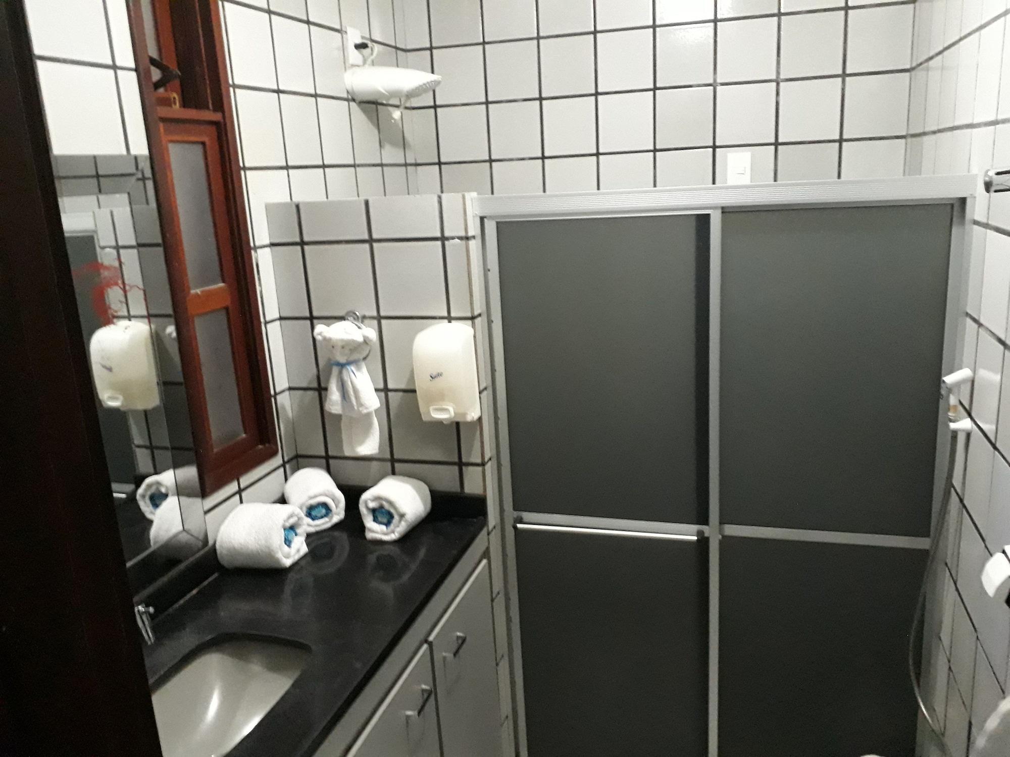 Equipamiento de Habitación Viana Palace Hotel