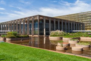 Passagem - Voos para Brasília