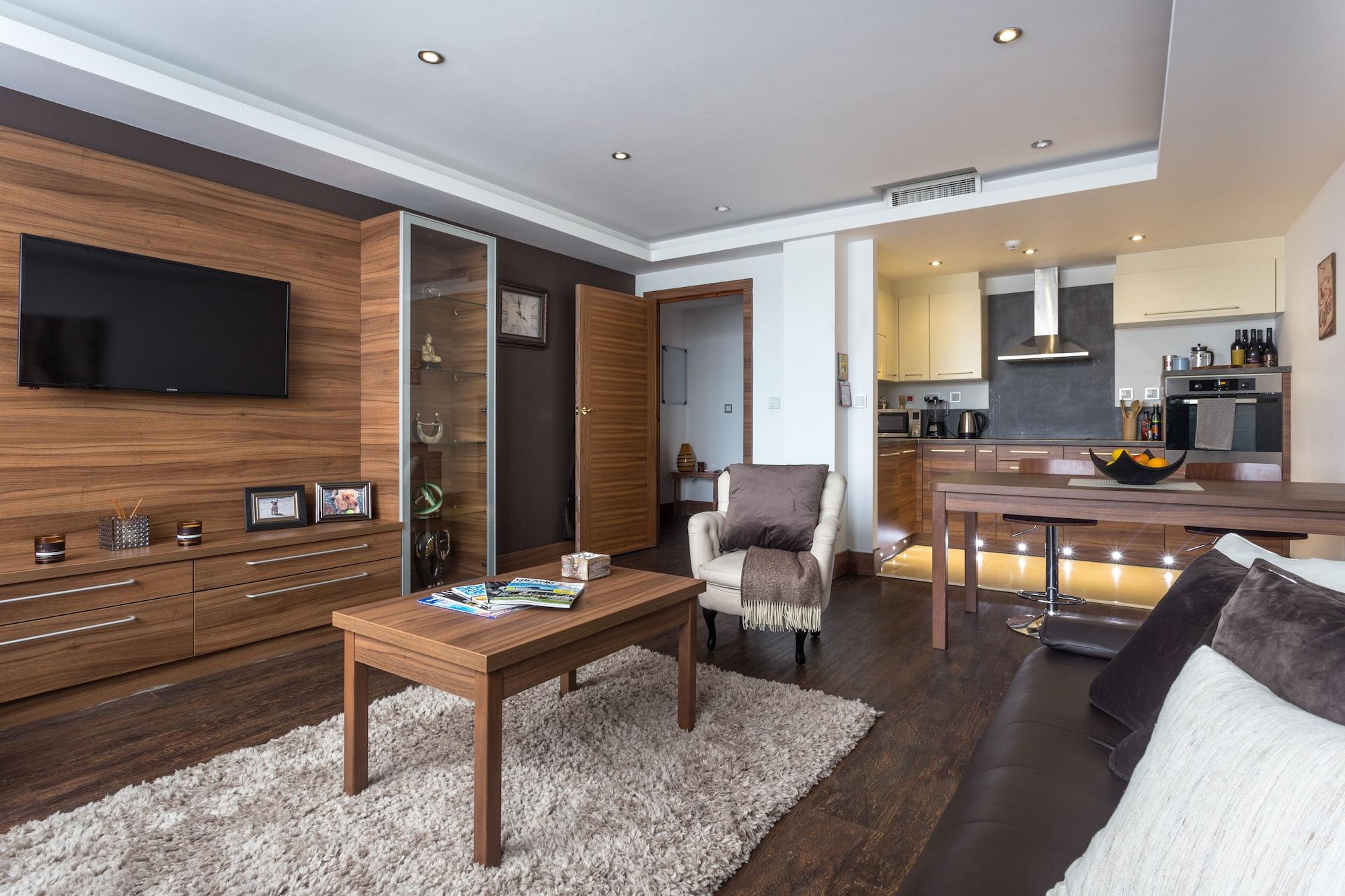 Varios Livin’ Serviced Apartments
