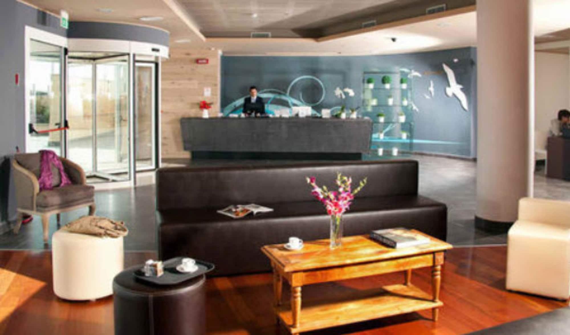 Vista Lobby Hotel Tiber Rooftop & Wellness