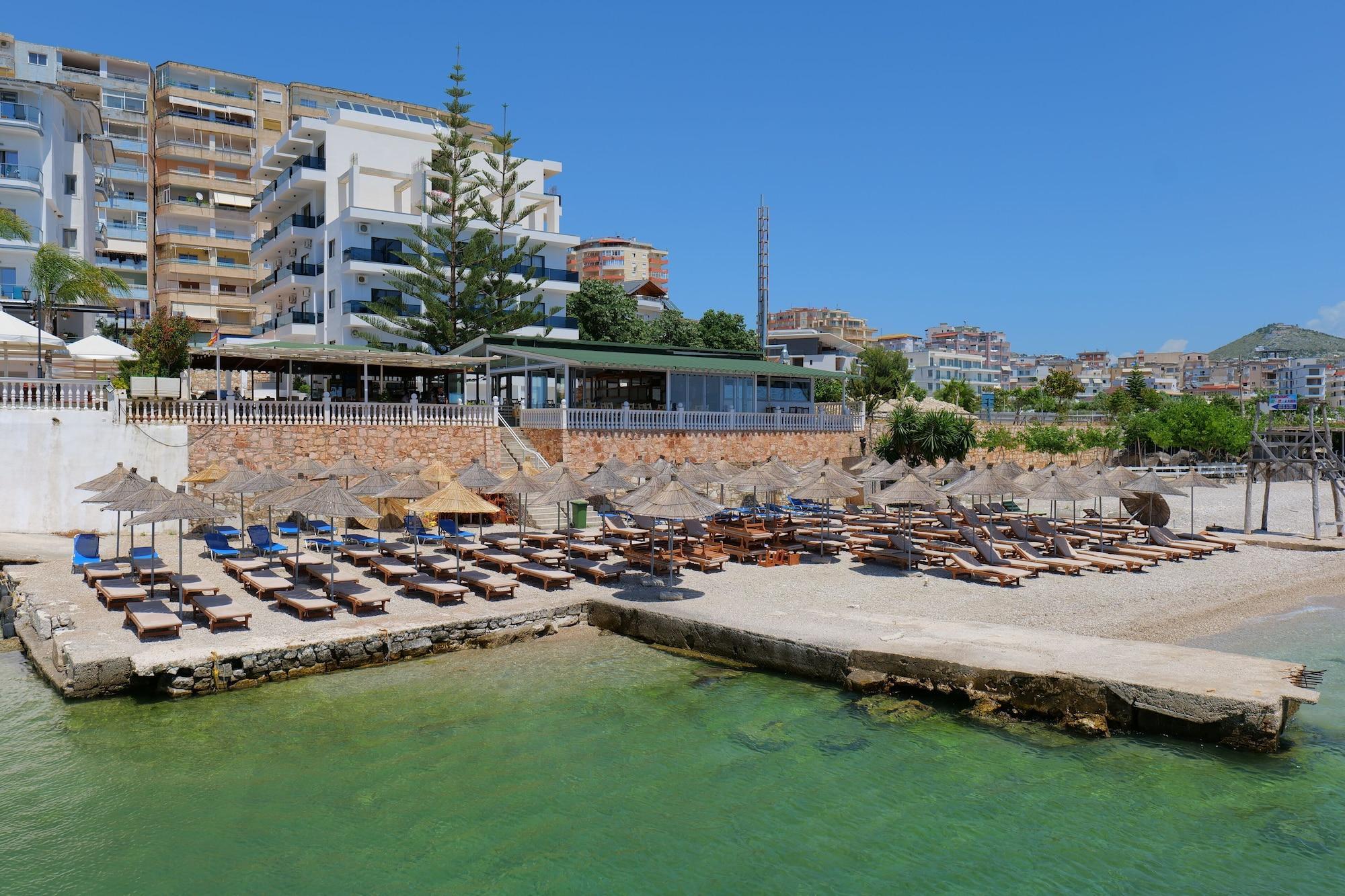 Playa Hotel Joni Kompleks