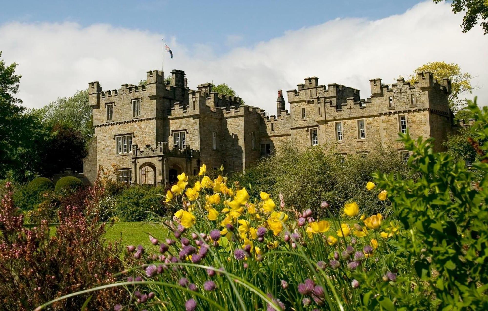 Vista Exterior Otterburn Castle Country House Hotel