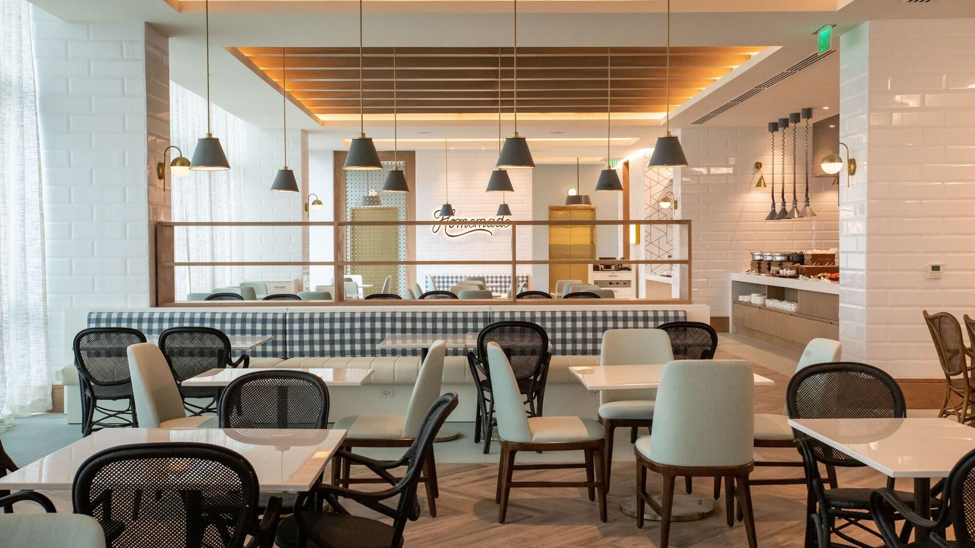 Restaurant Courtyard By Marriott Santo Domingo Piantini
