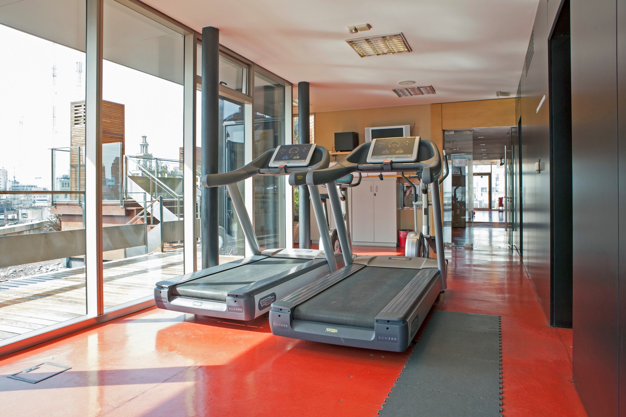 Gimnasio Hotel 725 Continental