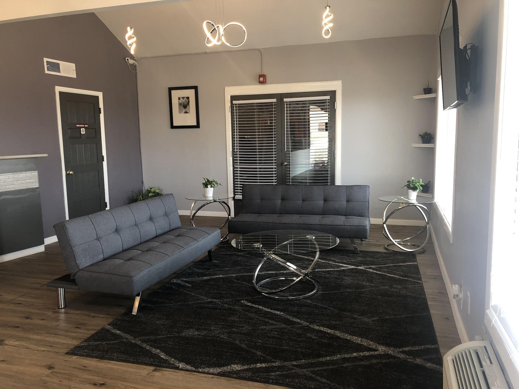 Vista Lobby Extend a Suites & RV Park