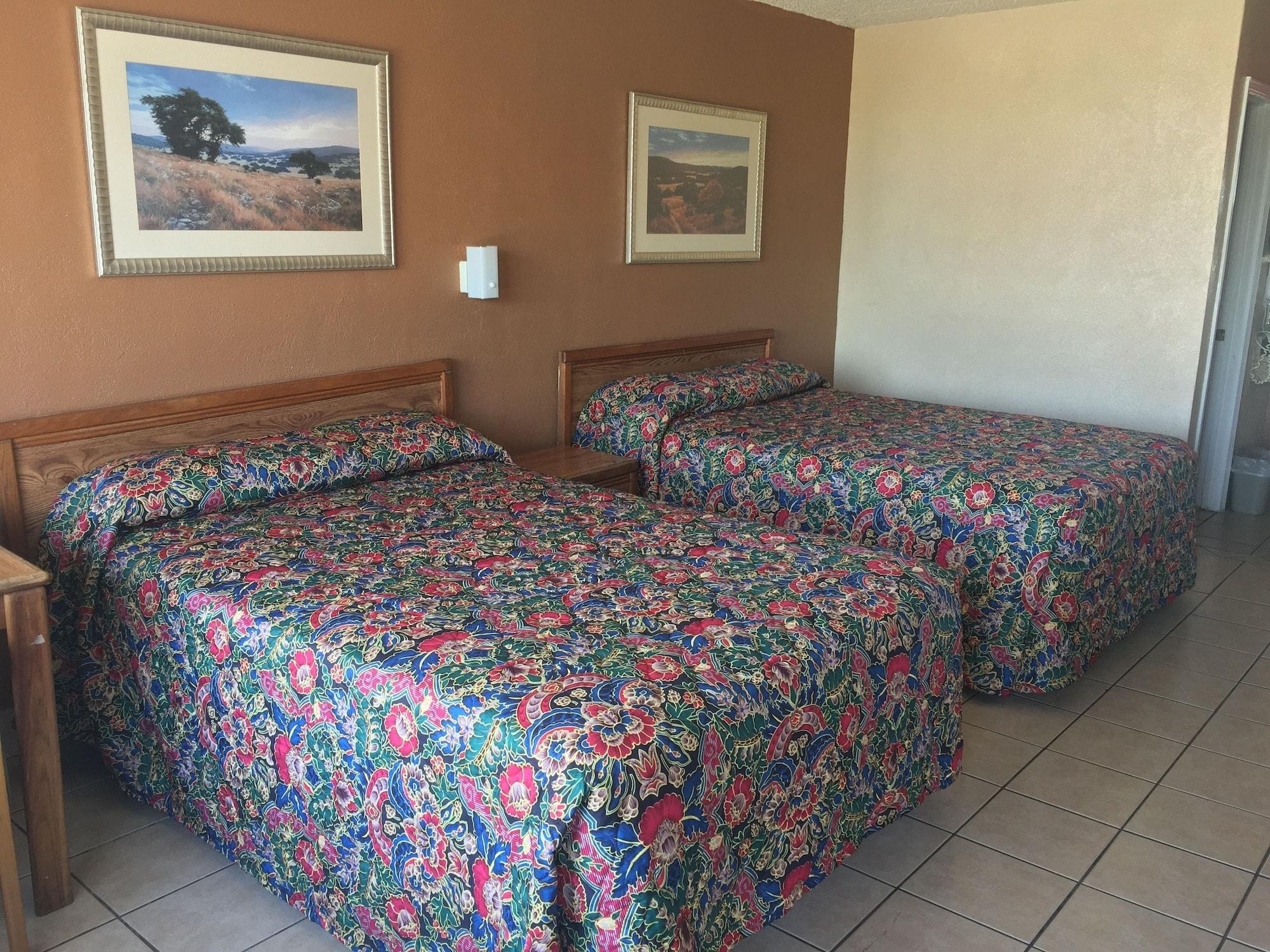 Habitación Budget Inn