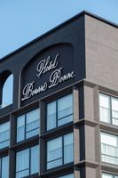 Alojamiento - Hotel Bourré Bonne Louisville, Curio Collection by Hilton