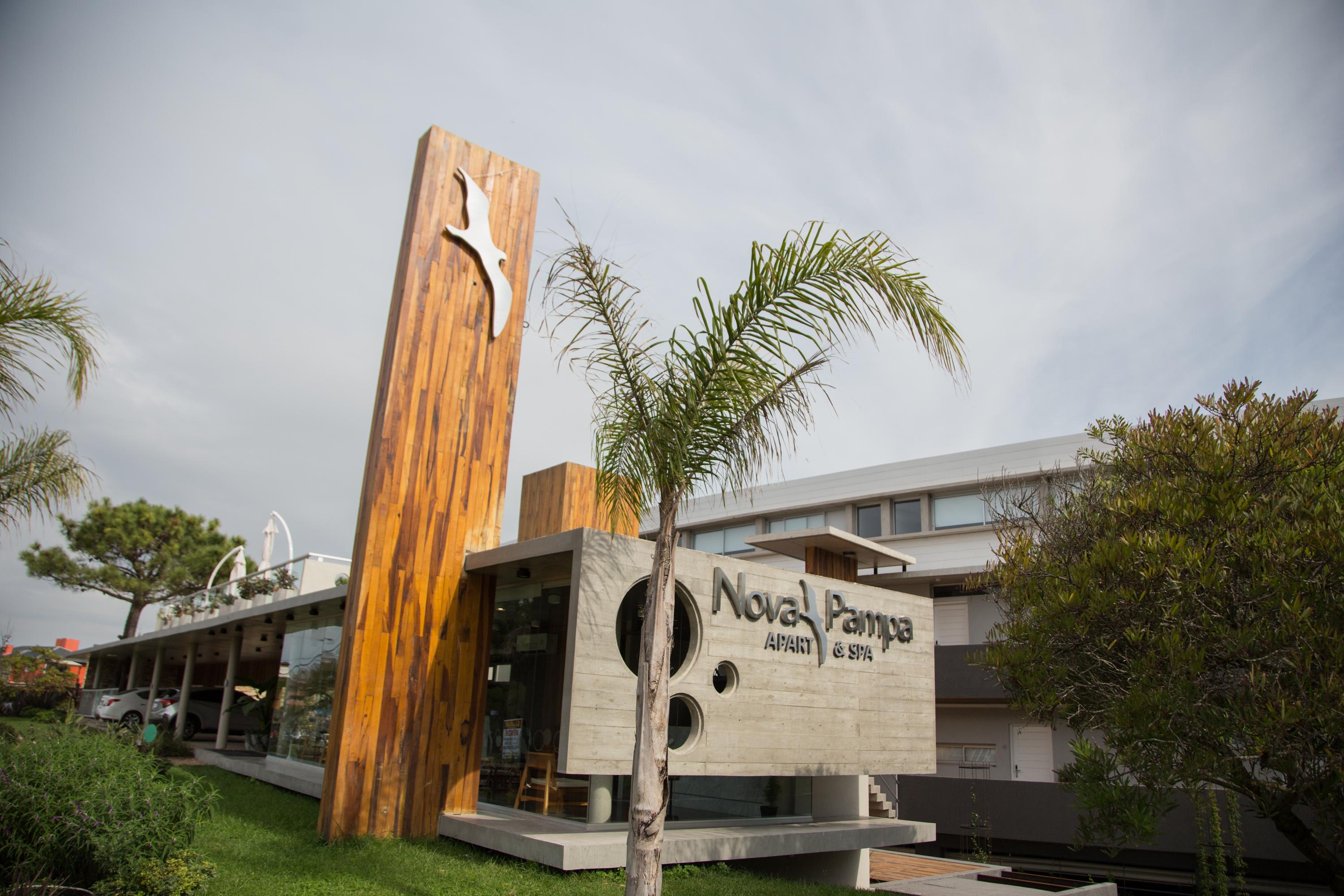 Vista Exterior Nova Pampa Apart & Spa
