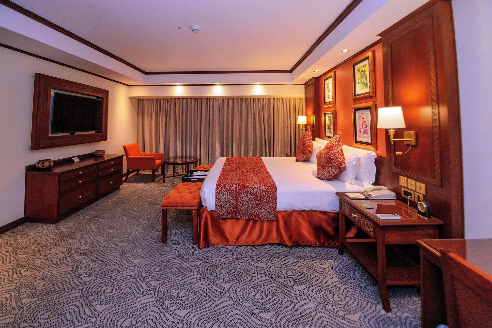 Habitación Kampala Serena Hotel