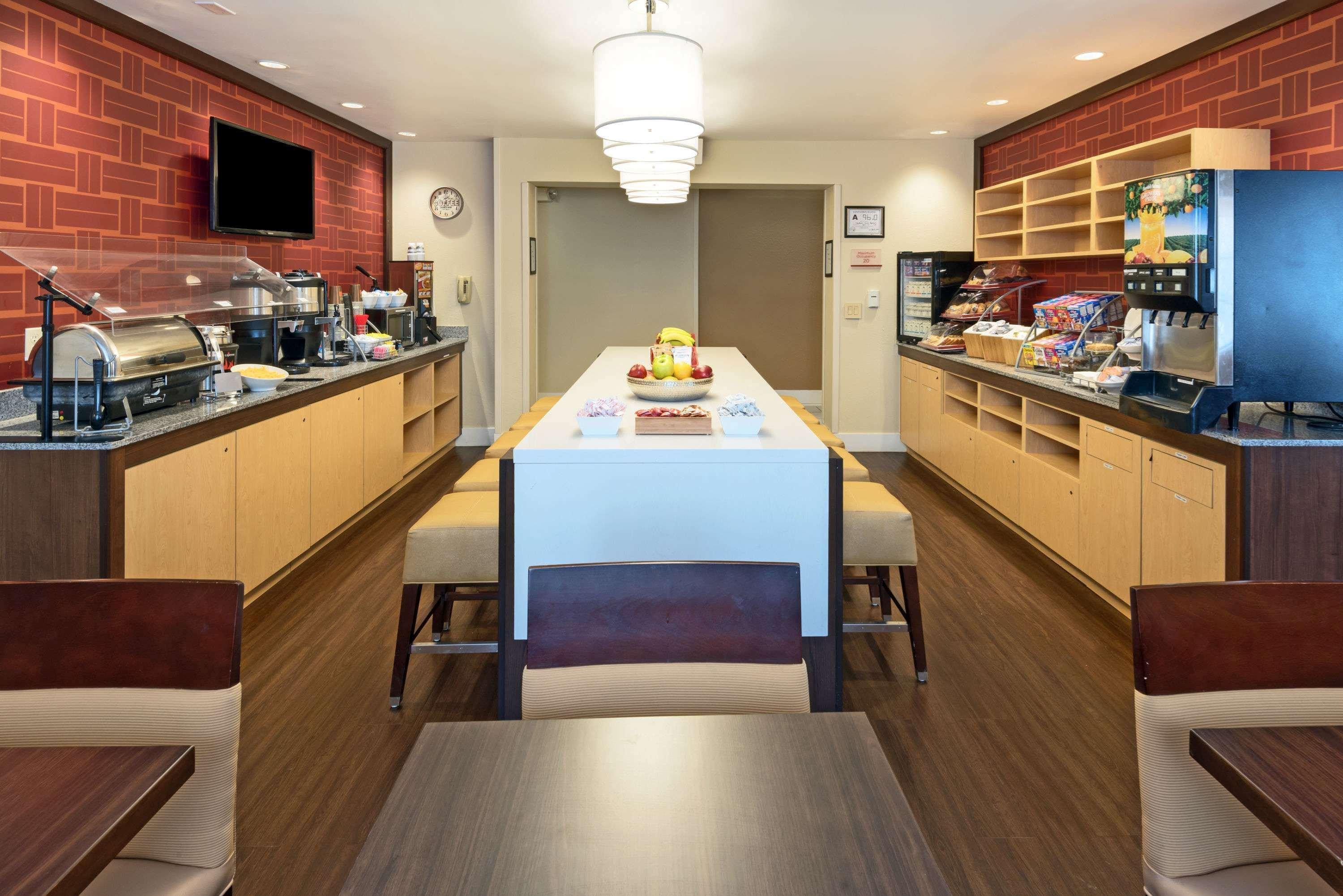 Restaurant MainStay Suites Raleigh - Cary