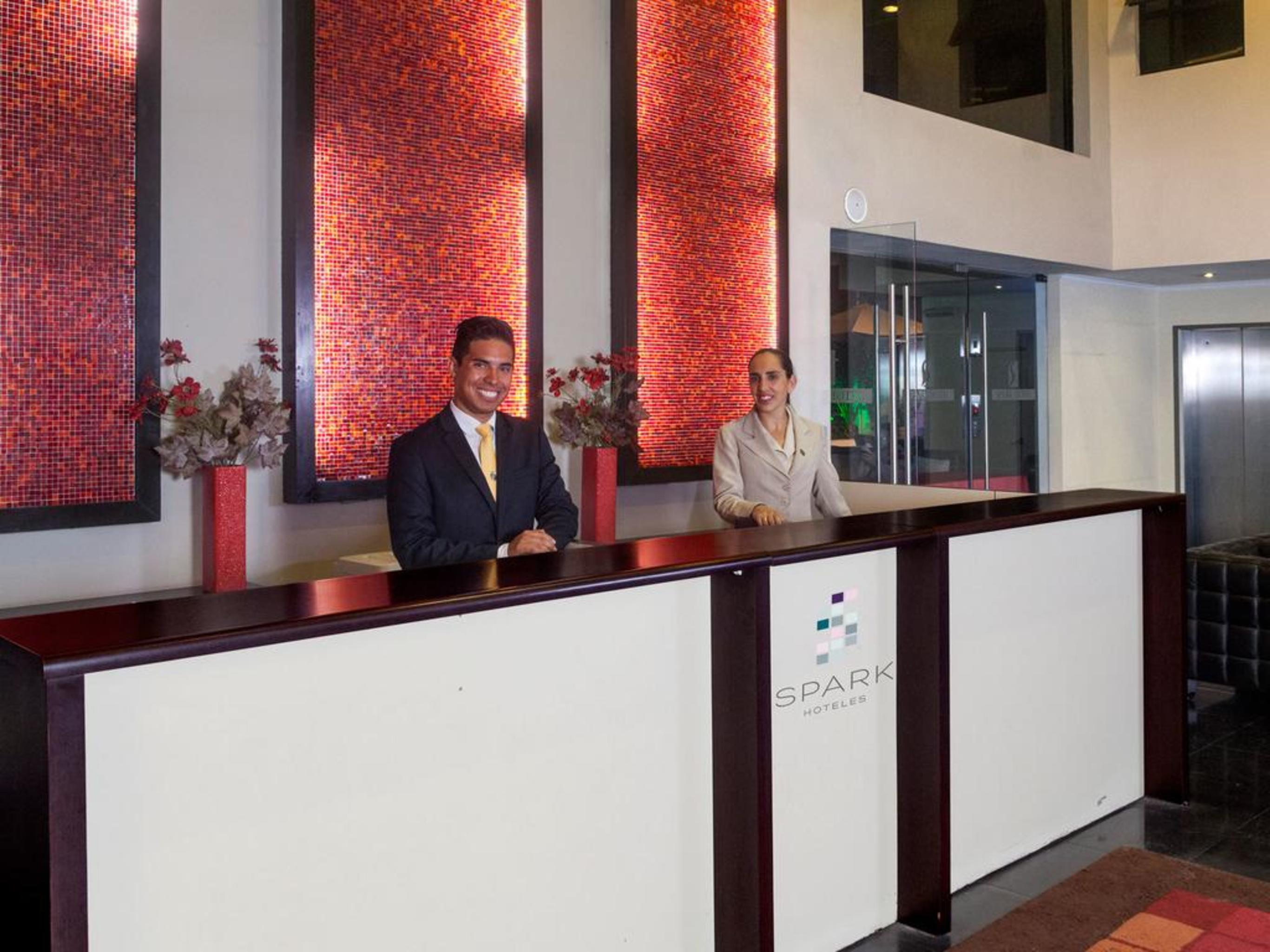 Vista Lobby Spark Suite Iquique