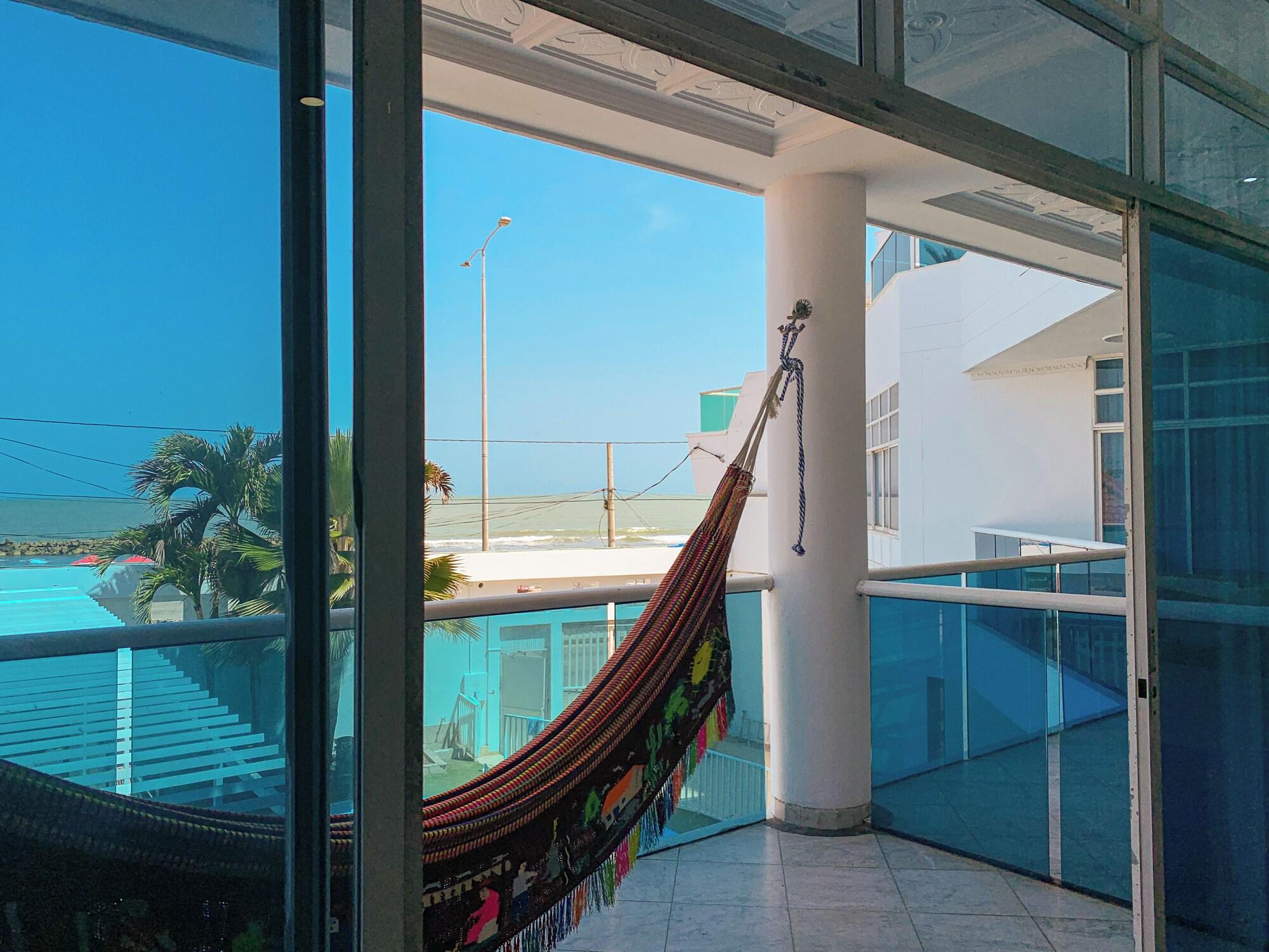 Playa Hotel Abi Inn By GEH Suites