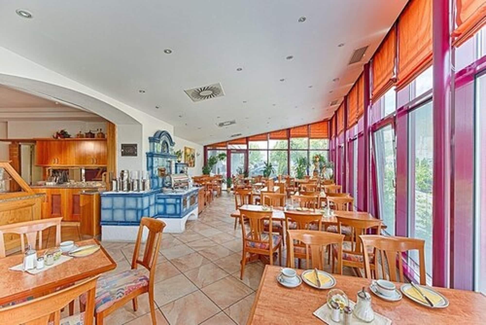 Comodidades del Alojamiento Hotel Hasenmayer