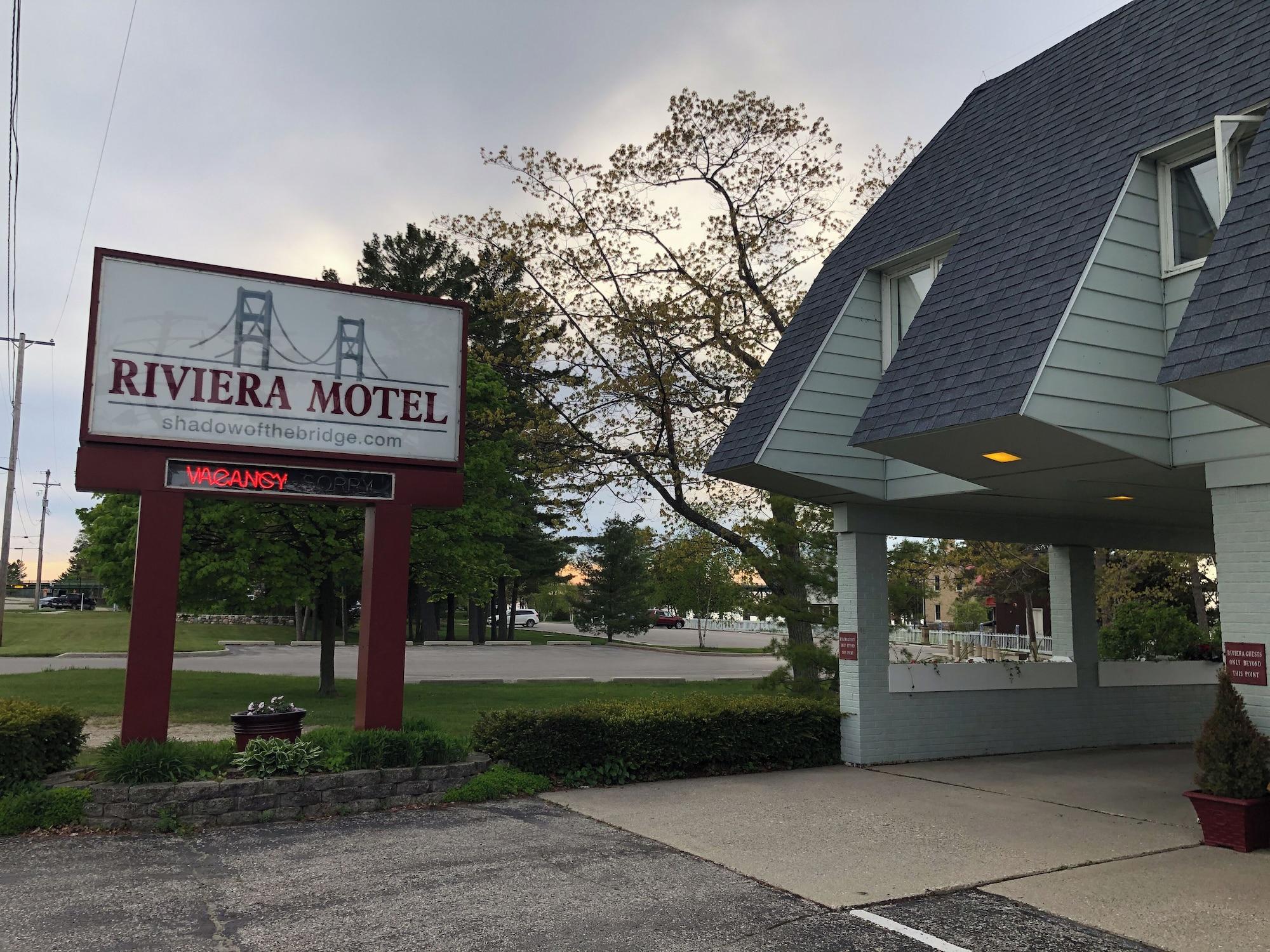 Vista Exterior Riviera Motel