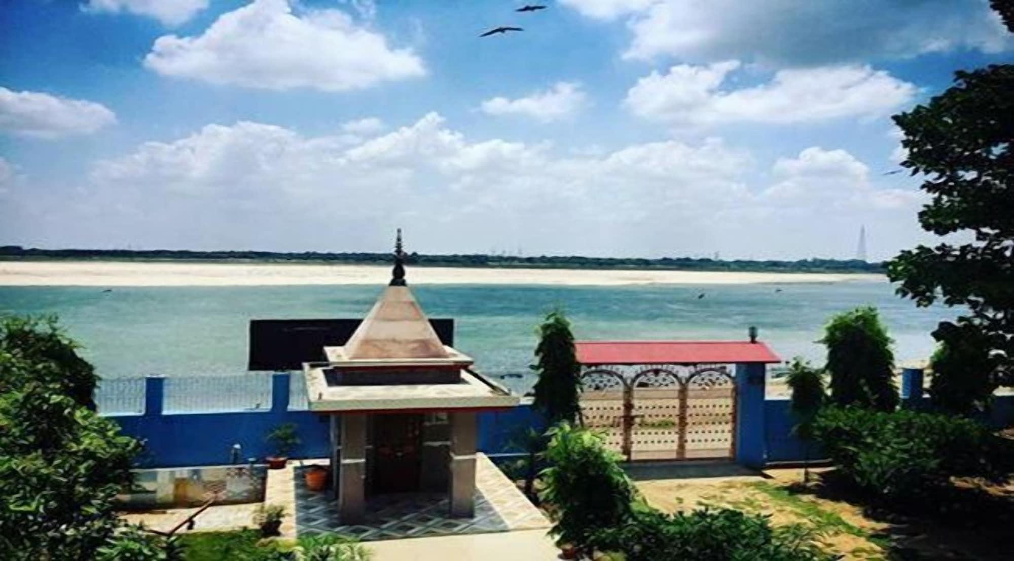 Varios Shri Yoga Mandir Guest House