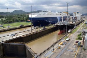 Actividad - Tour por el Canal de Panamá