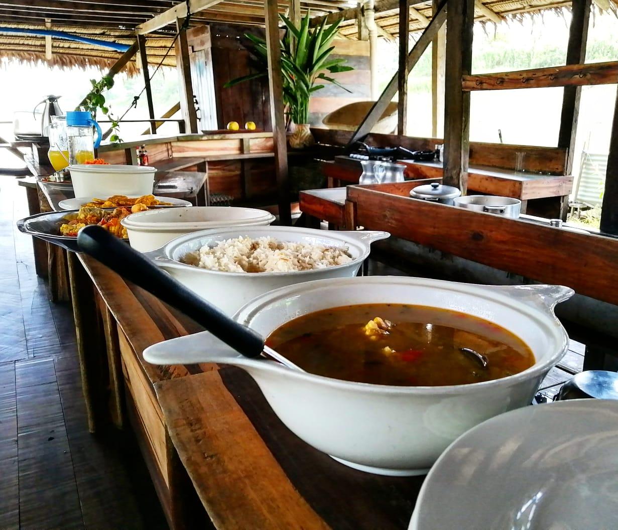 Restaurant Floating Cabin Kurupira