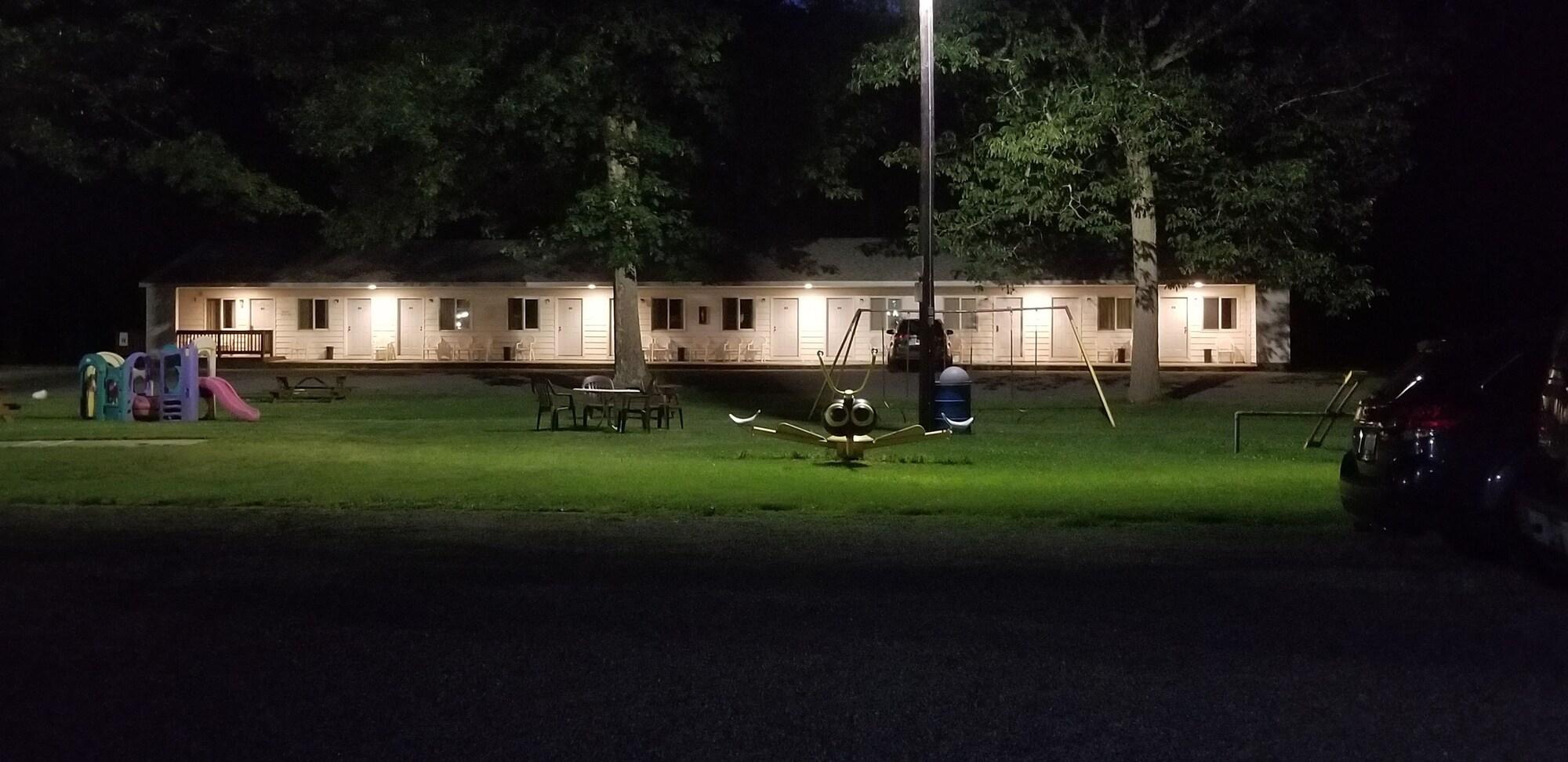 Instalaciones Recreativas Red Ranch Motel