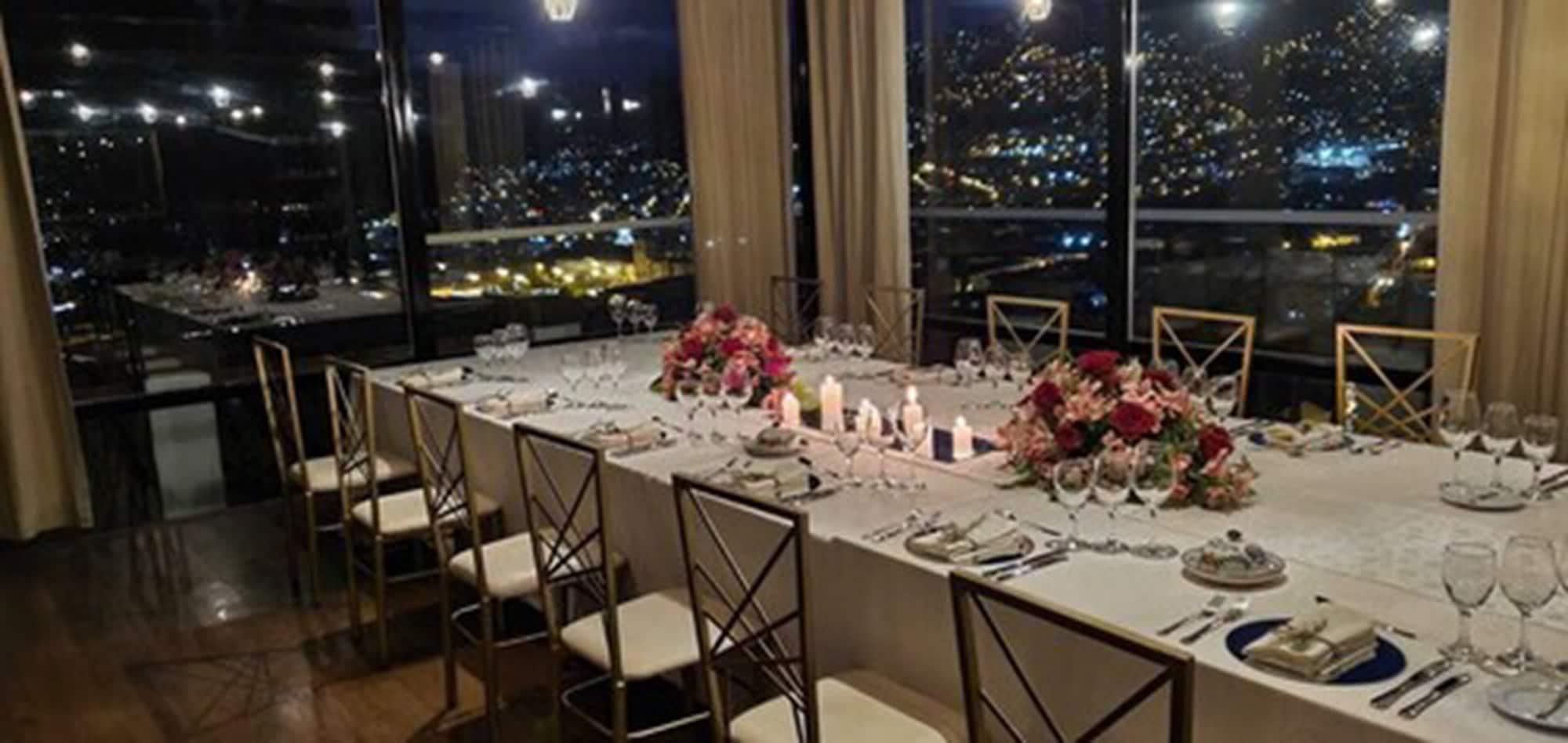 Sala de Reuniones Palacio Manco Capac by Ananay Hotels