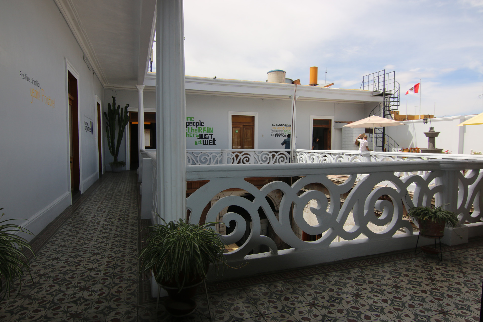 Varios Yaw Runa Hostel