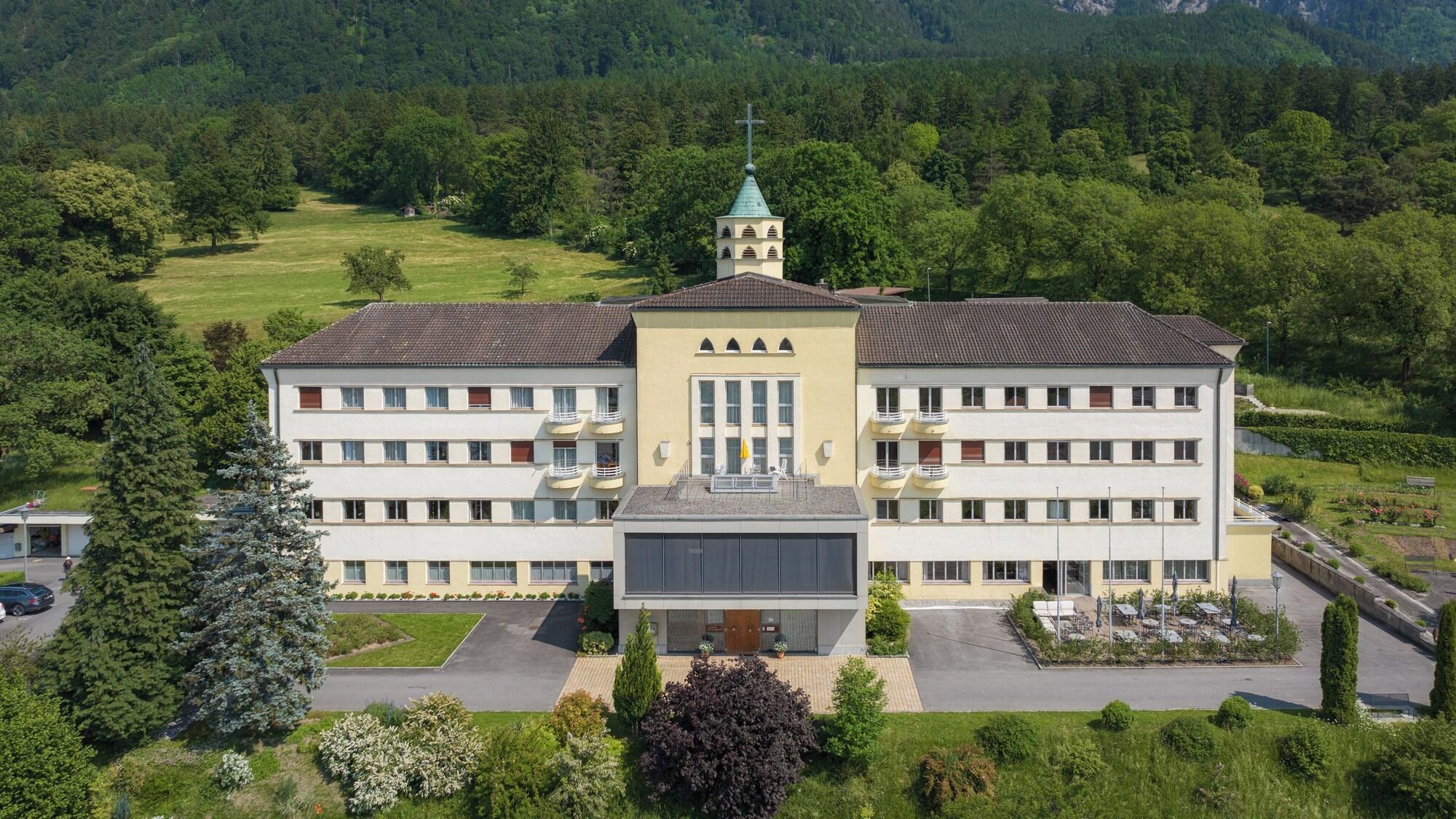Varios Kloster by bsmart
