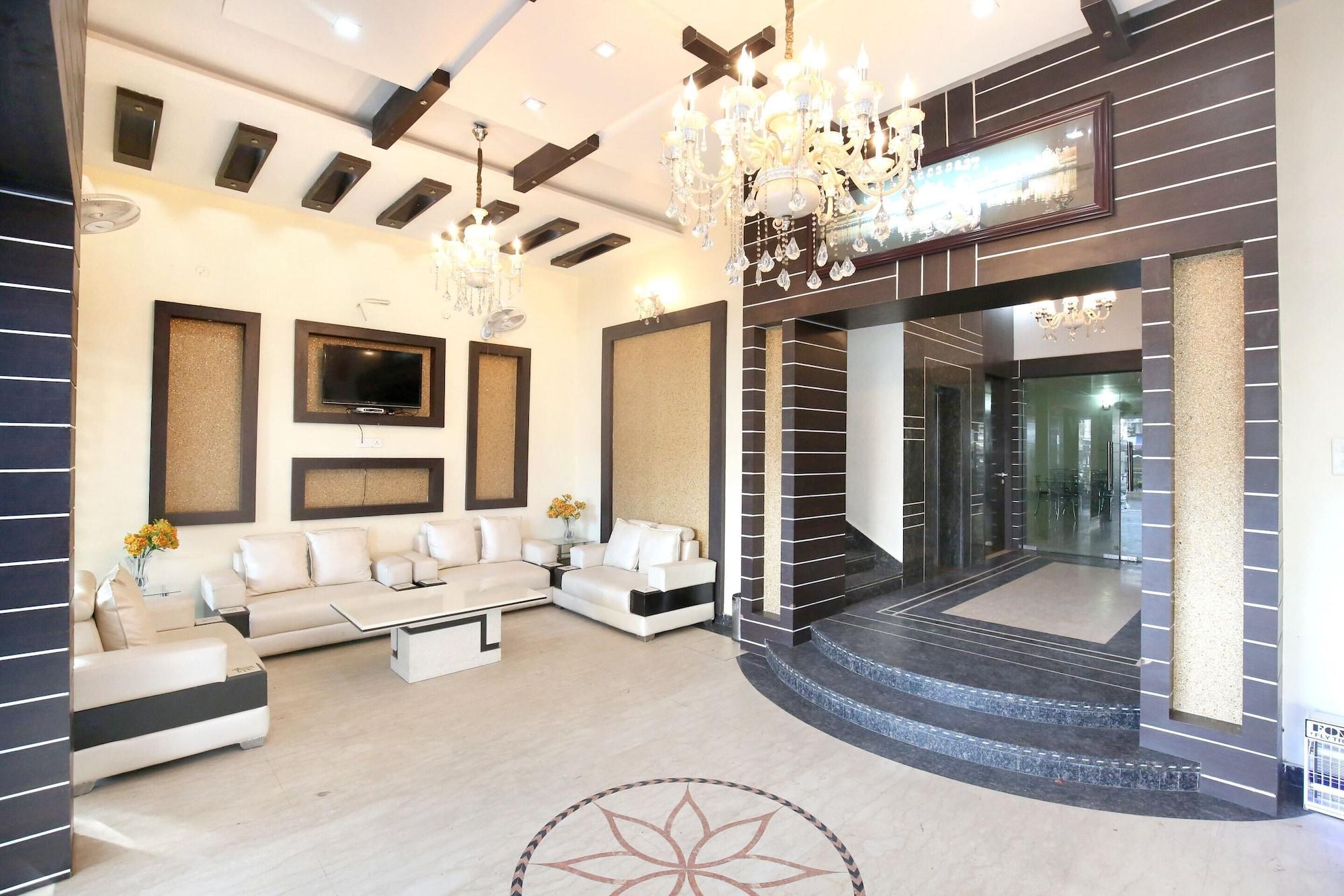 Vista Lobby Capital O 9235 Hotel Nayyar