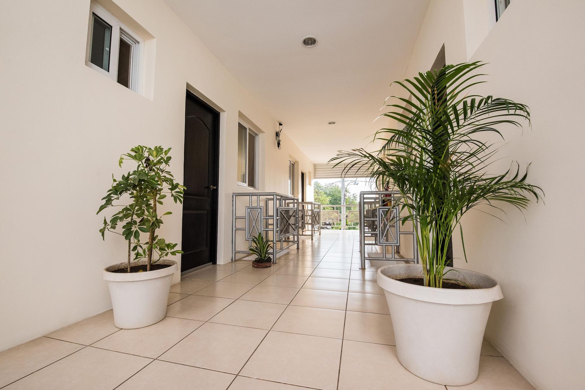 Vista Lobby Verona Aparthotel