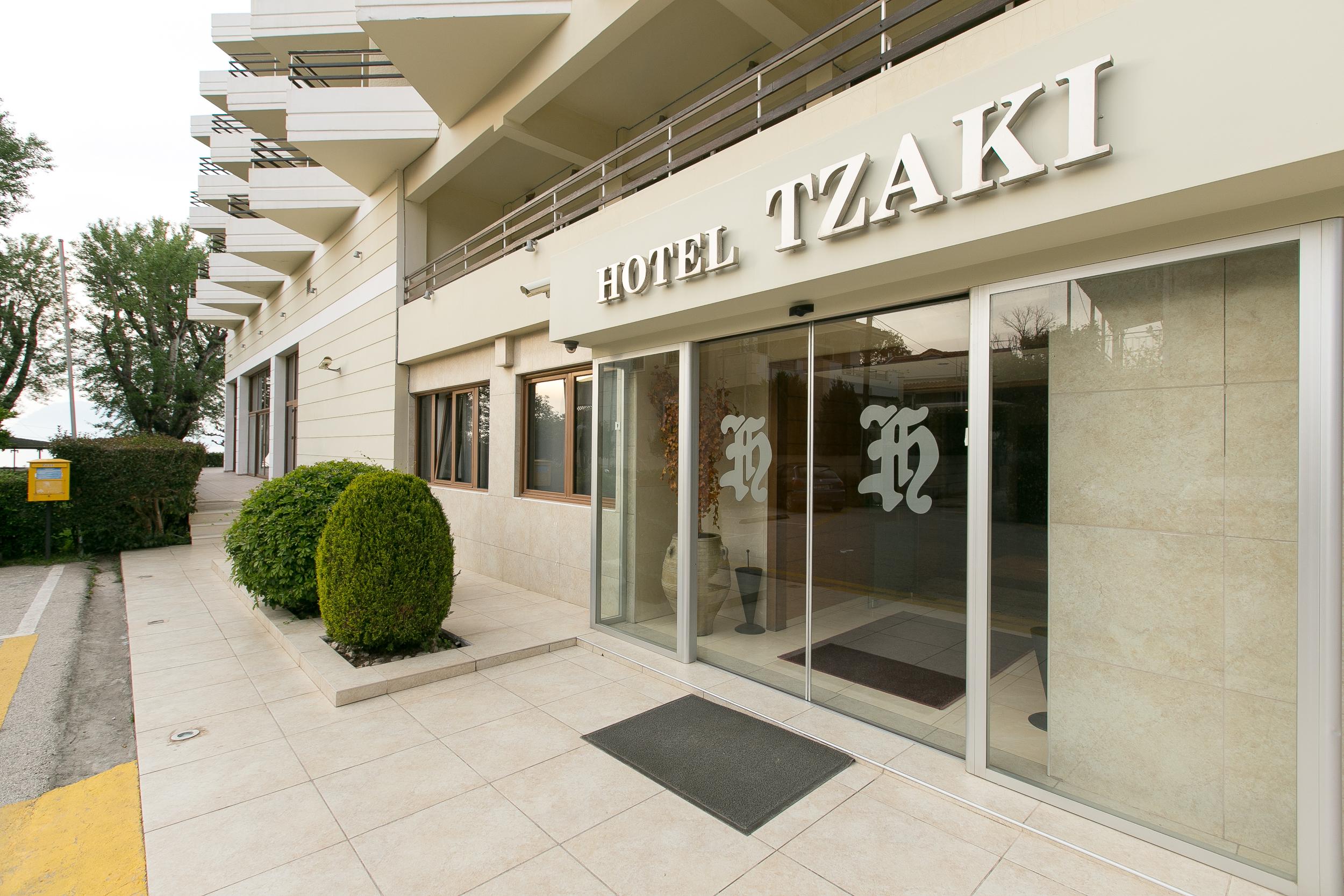 Vista Exterior Tzaki Hotel & Restaurant