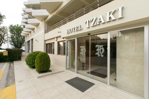 Alojamiento - Tzaki Hotel & Restaurant