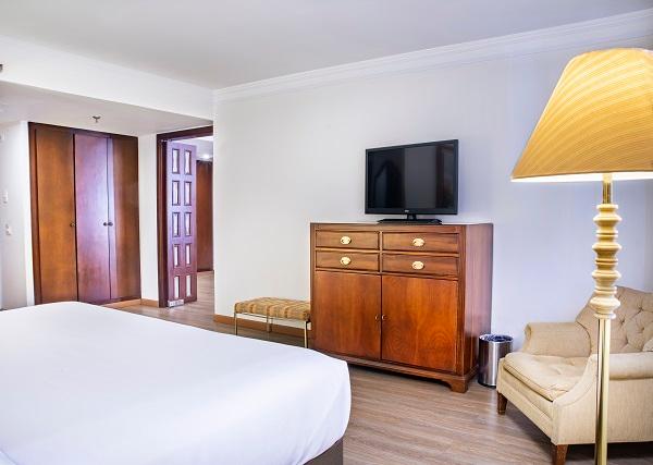 Set de Habitación Hotel Torre Monserrate