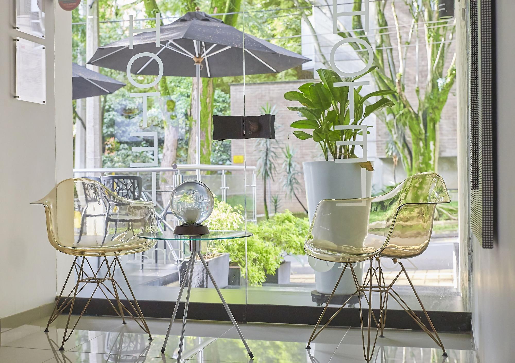 Comodidades del Alojamiento Hotel Zona A