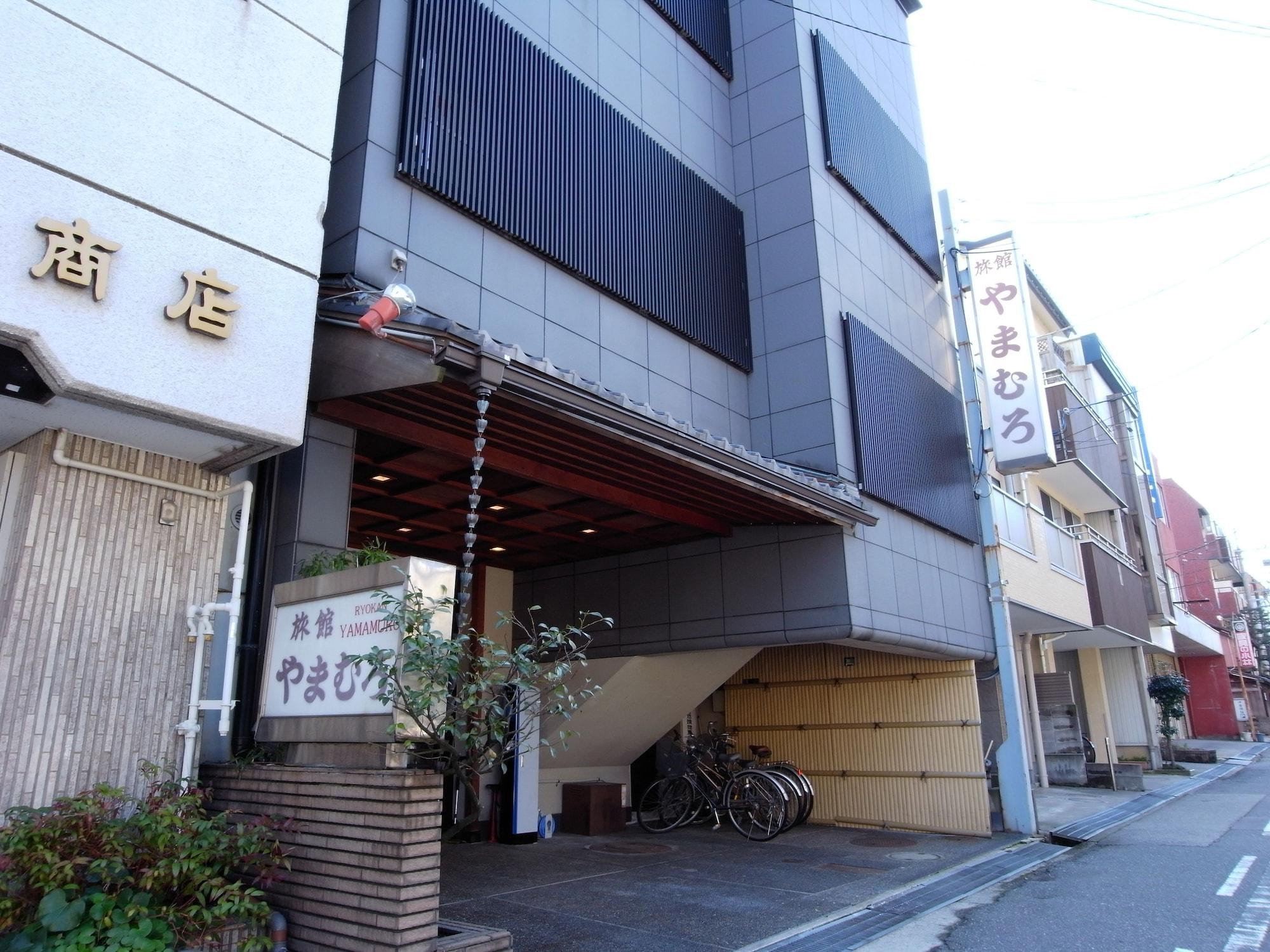 Varios Ryokan Yamamuro