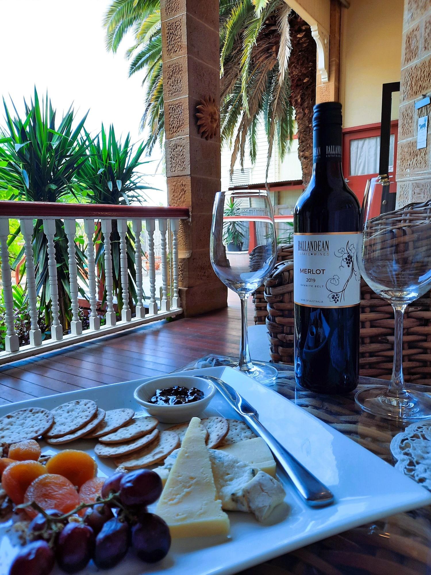 Vista Exterior The Abbey