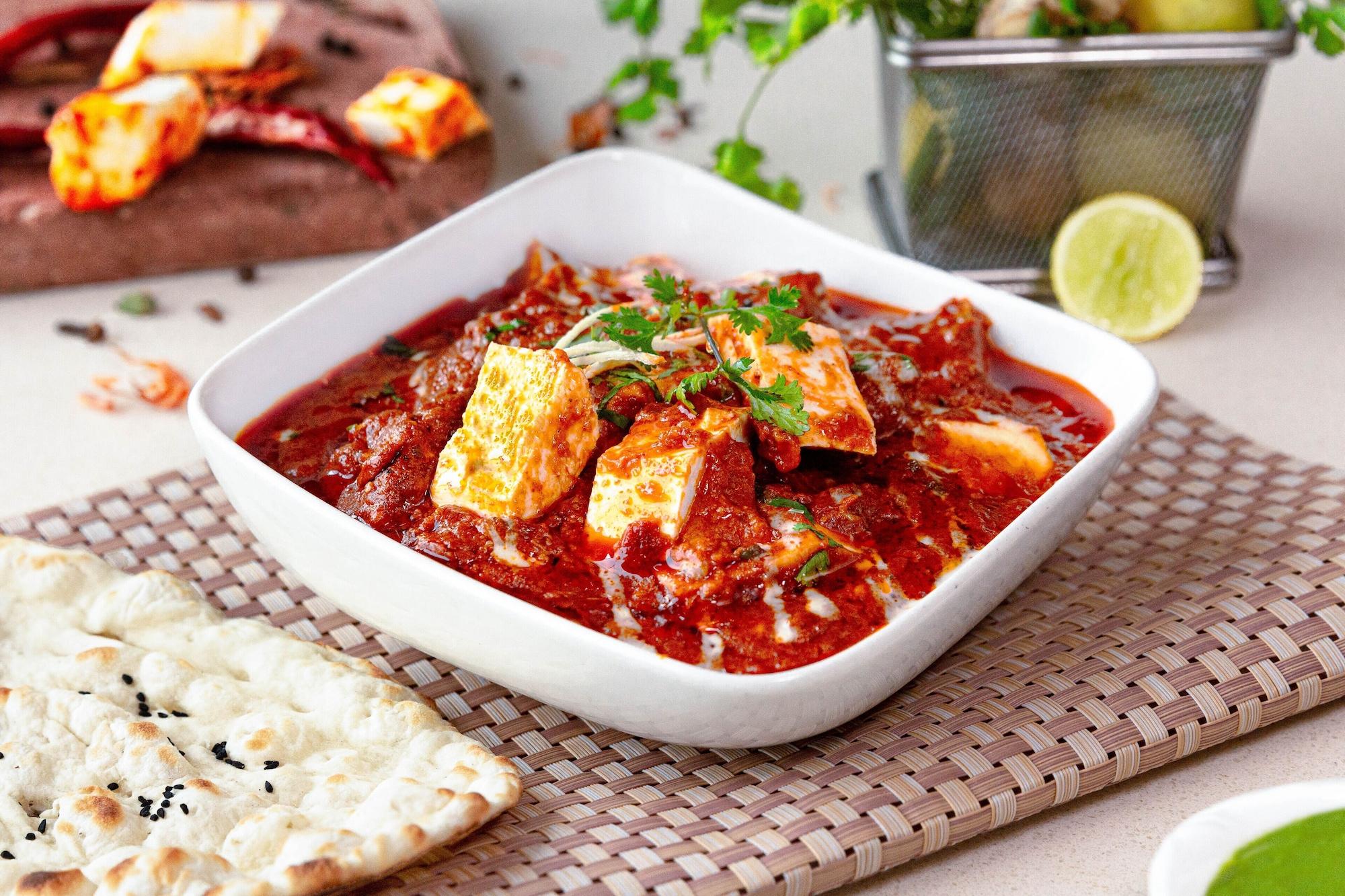 Restaurant Crowne Plaza New Delhi Rohini by IHG