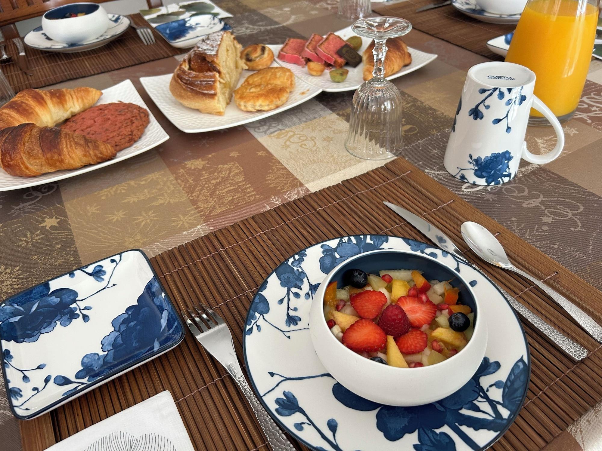 Vista Lobby Les Suites Champenoises