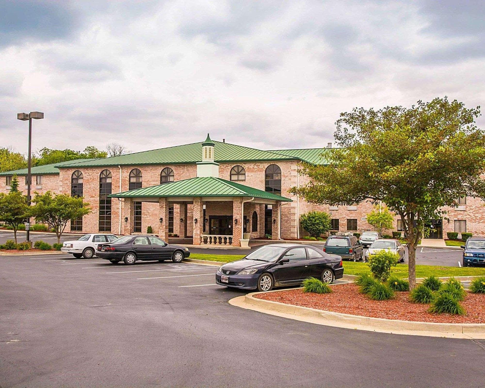 Varios Quality inn & Suites Cincinnati I-275
