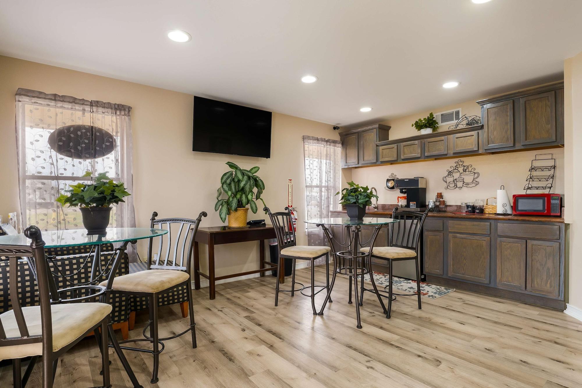 Restaurant Americas Best Value Inn Refugio