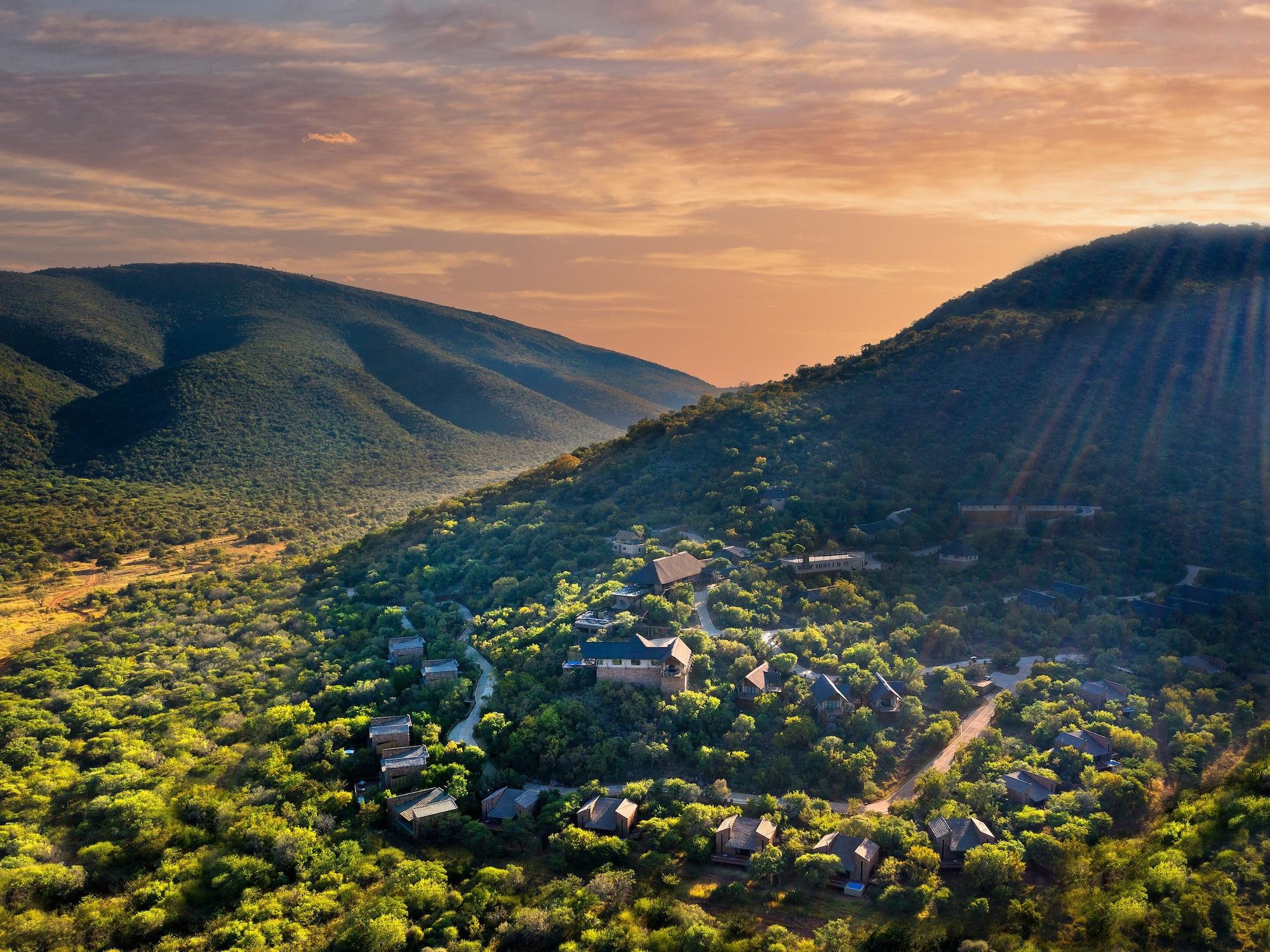 Vista Exterior Babohi at Qwabi Private Game Reserve