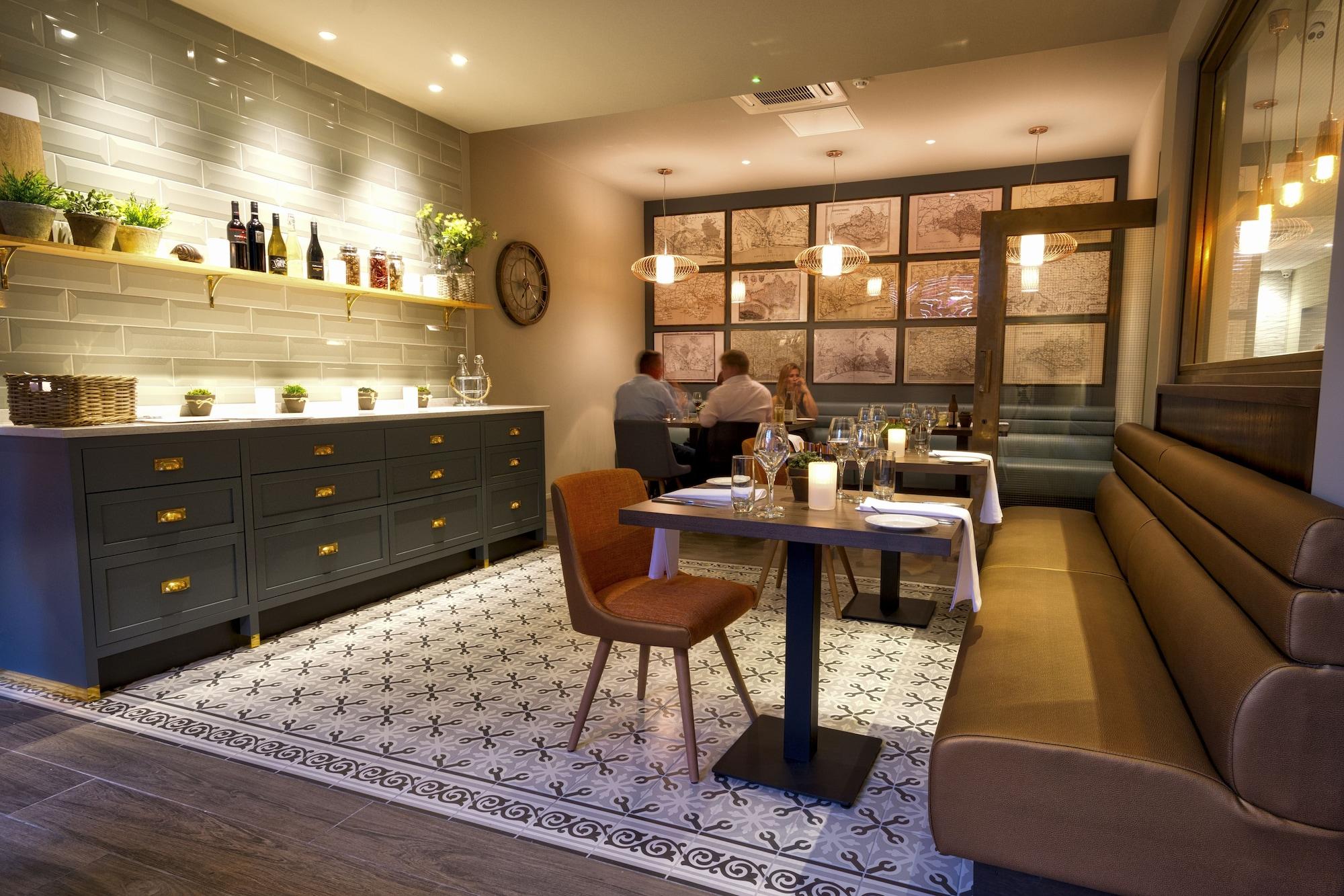 Restaurant The Orchid Hotel